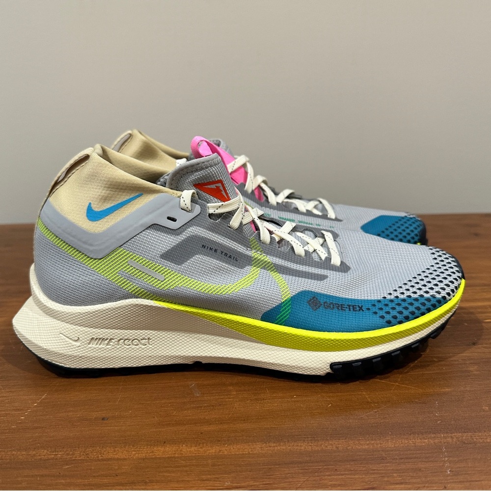 Nike Gore-Tex Pegasus Trail